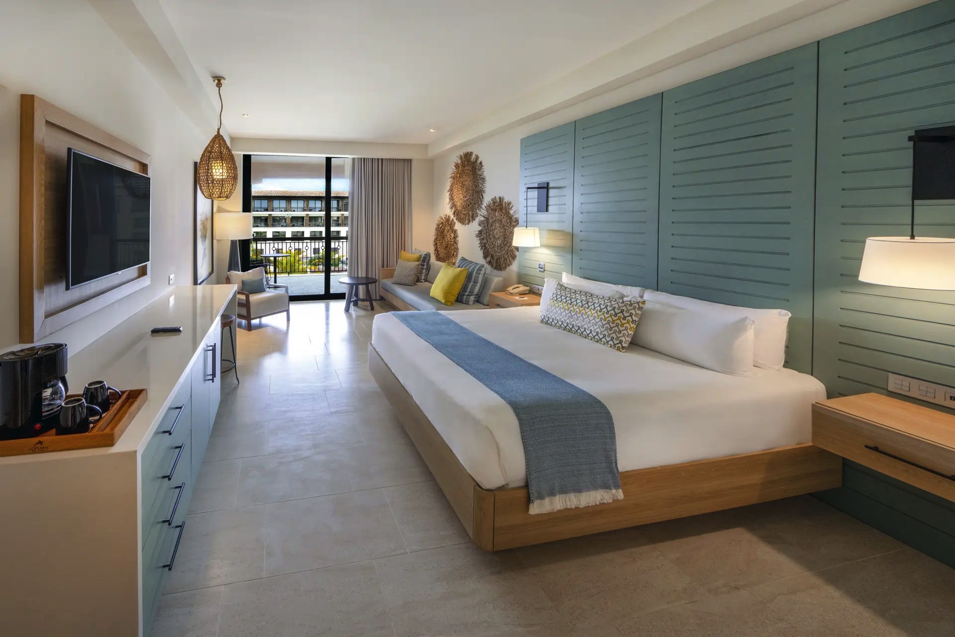 resort-king-tropical-junior-suite-lopesan-costa-bavaro-resort-spa-&-casino