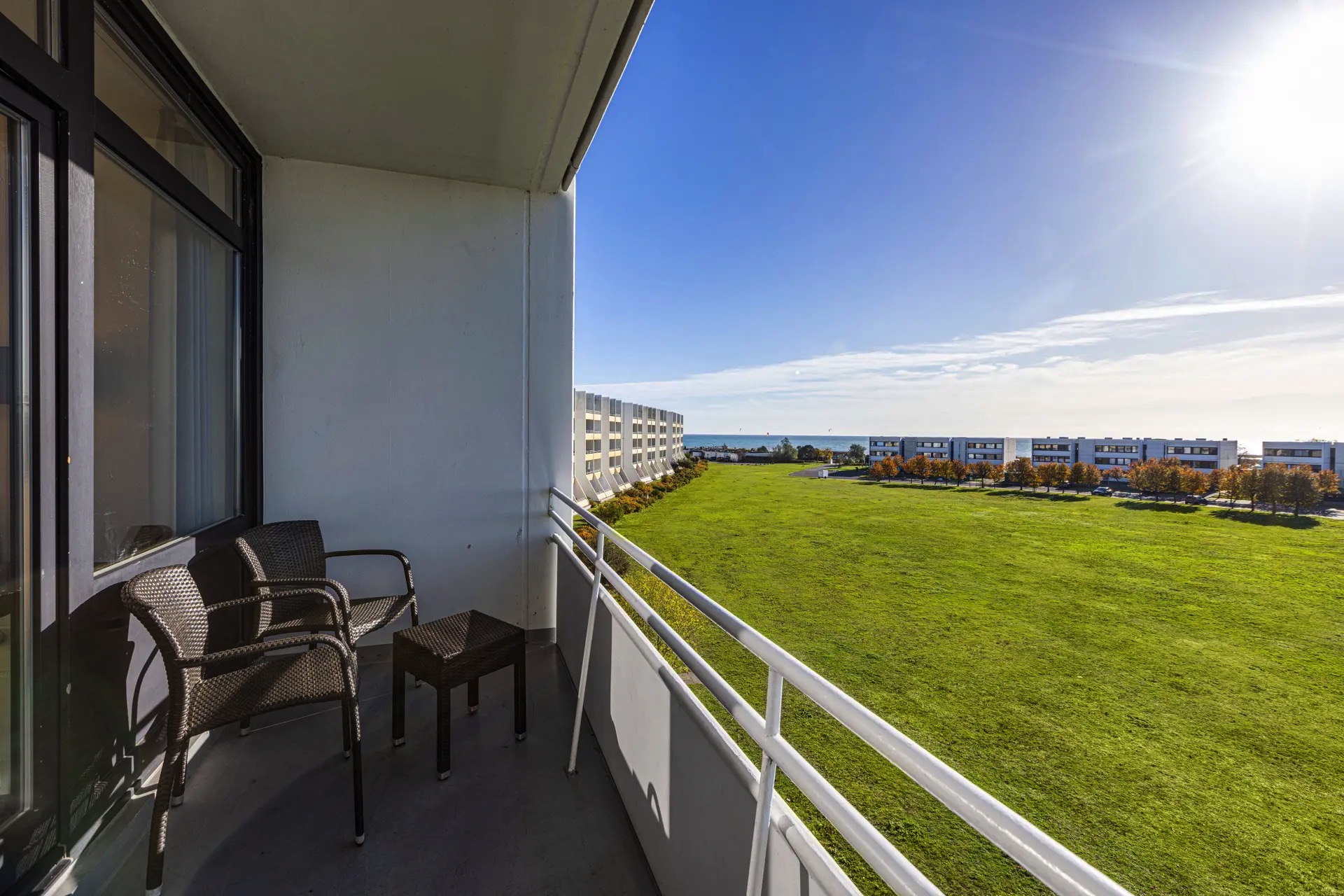 terraza apartamento yachthafen 2 dormitorios balcon hotel ifa fehmarn