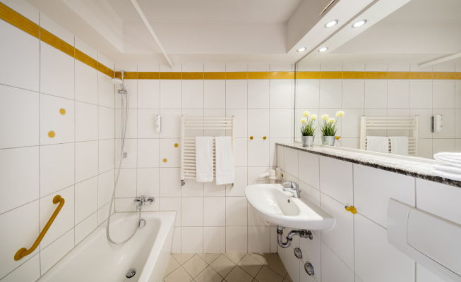 bathroom vitamar 2-5 bedrooms apartment ifa fehmarn hotel