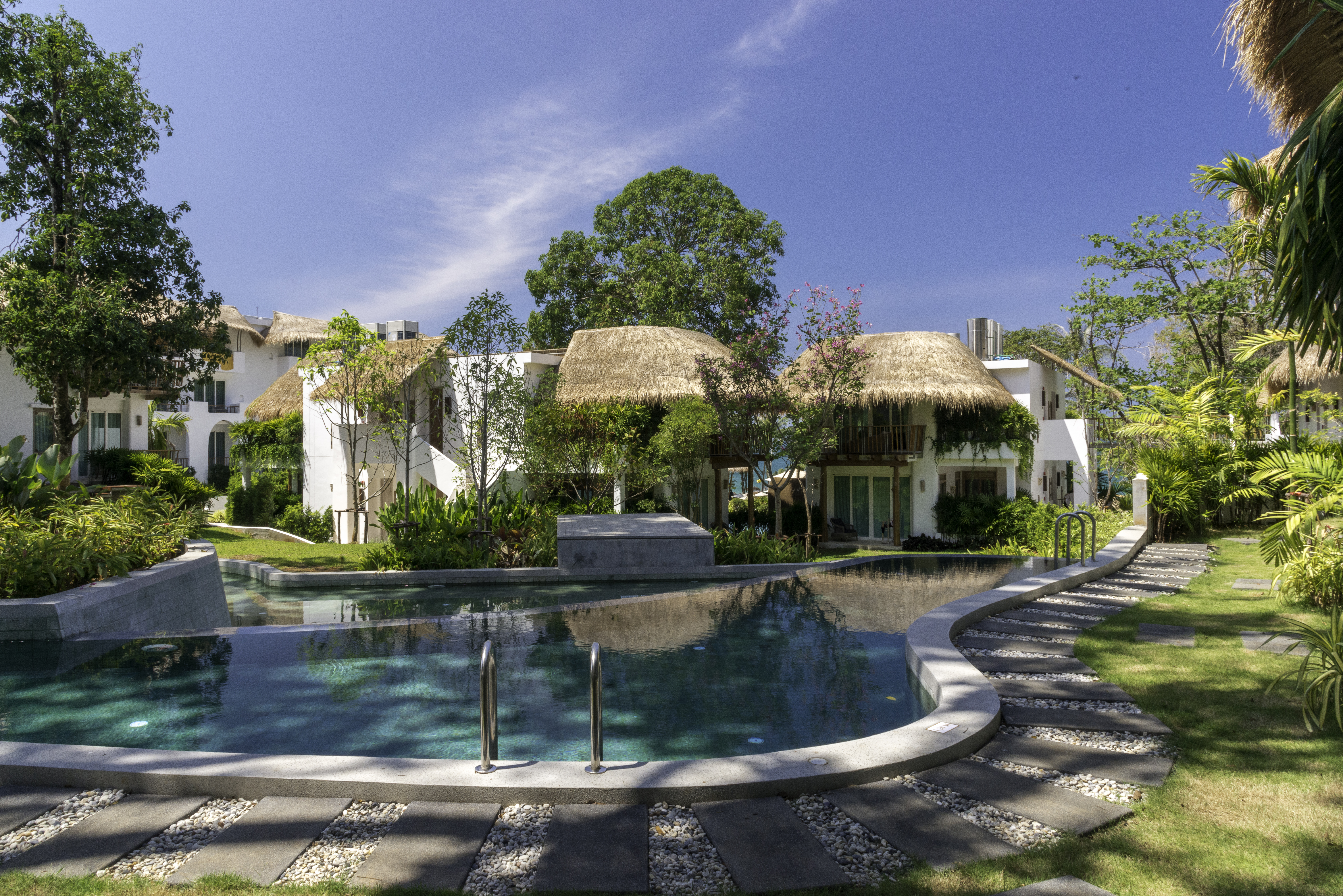 premium-hotel-in-khao-lak