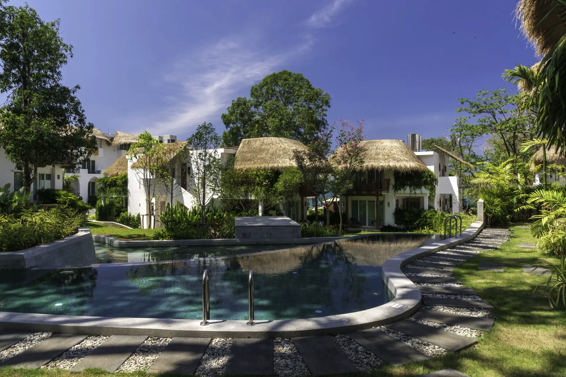 premium-hotel-in-khao-lak