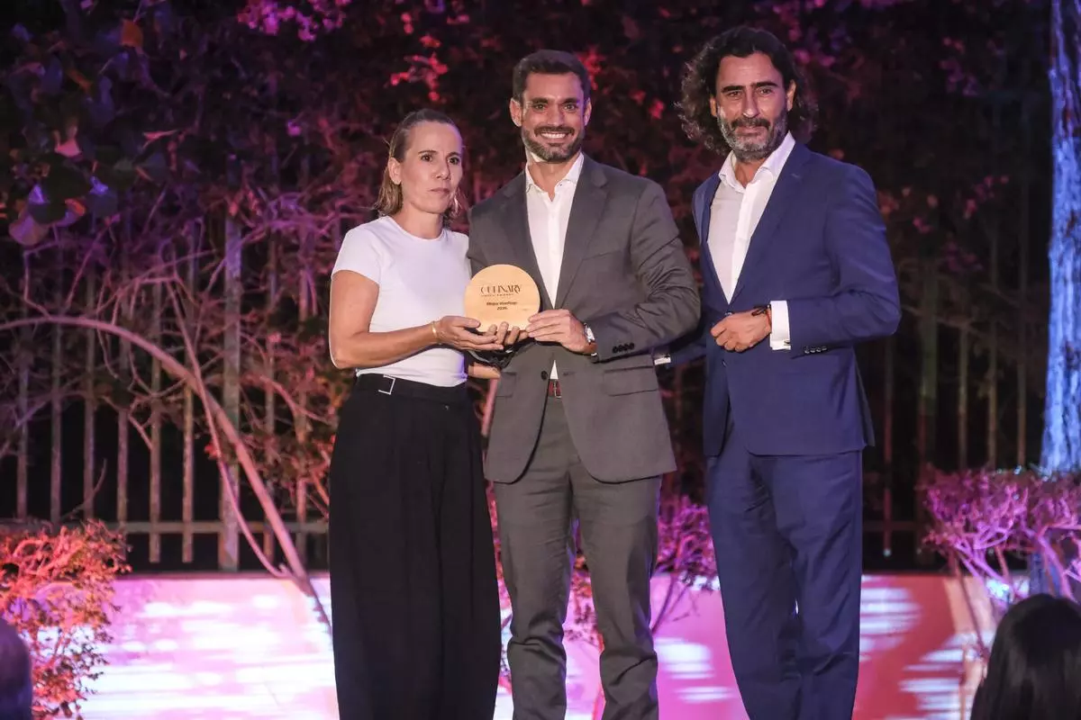 lopesan-hotel-group-rooftop-hotel-faro-culinary-hotel-awards