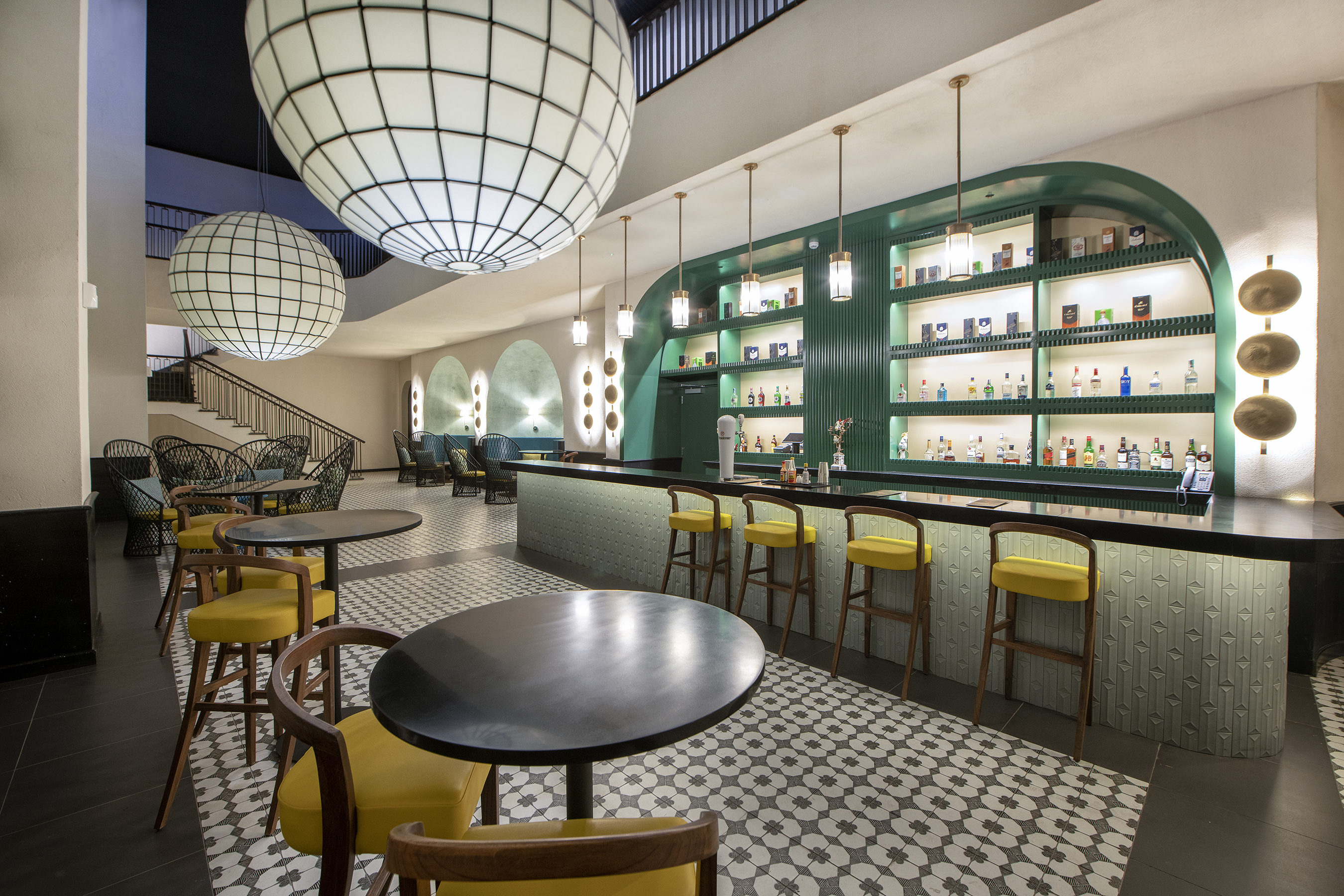 theater bar celebrations hotel lopesan costa bávaro