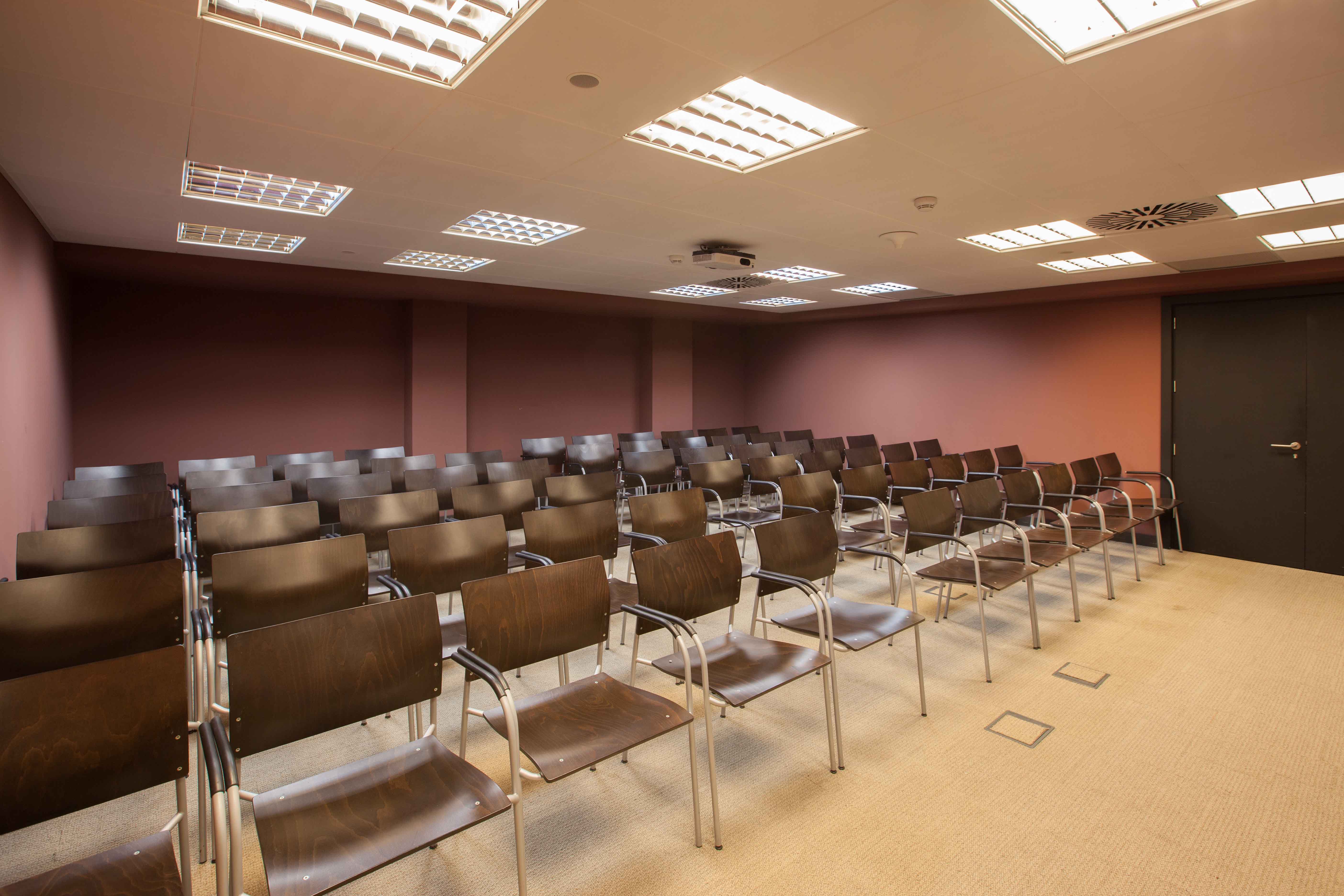 MEETING ROOMS_5 (NIGER) copy