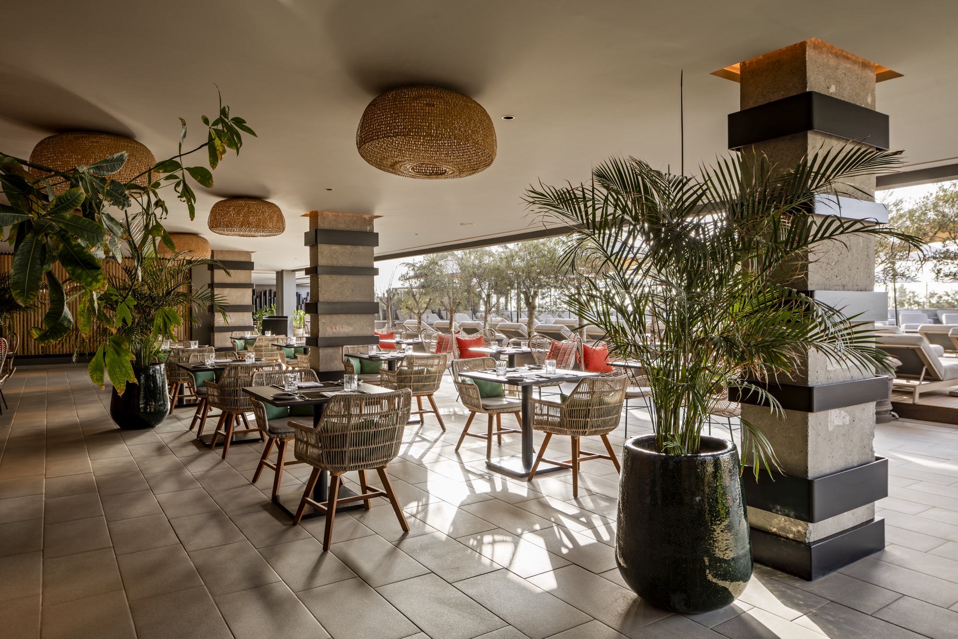 erizo bar hotel faro a lopesan collection hotel