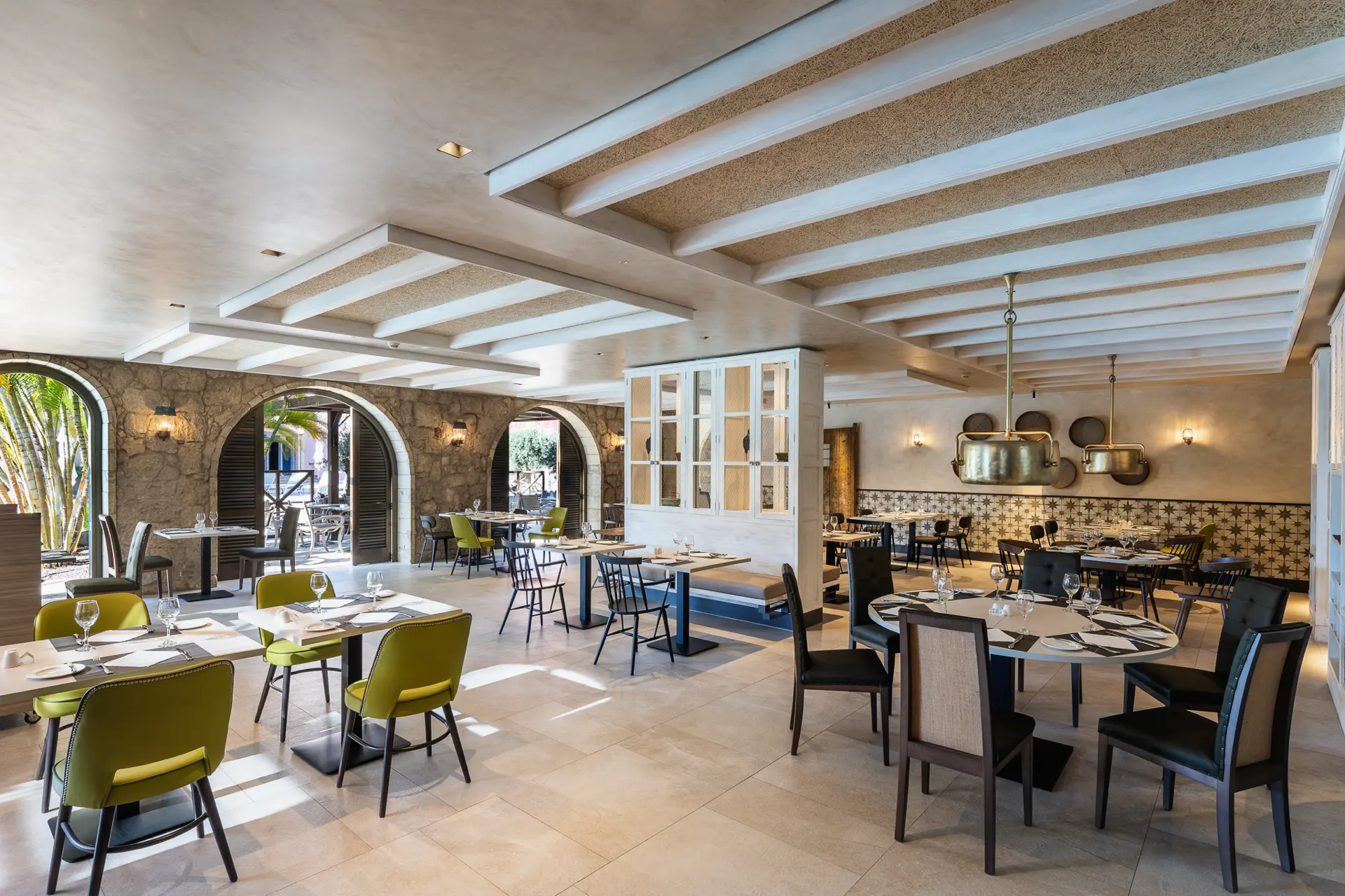 alpendre bar restaurant villa del conde interior
