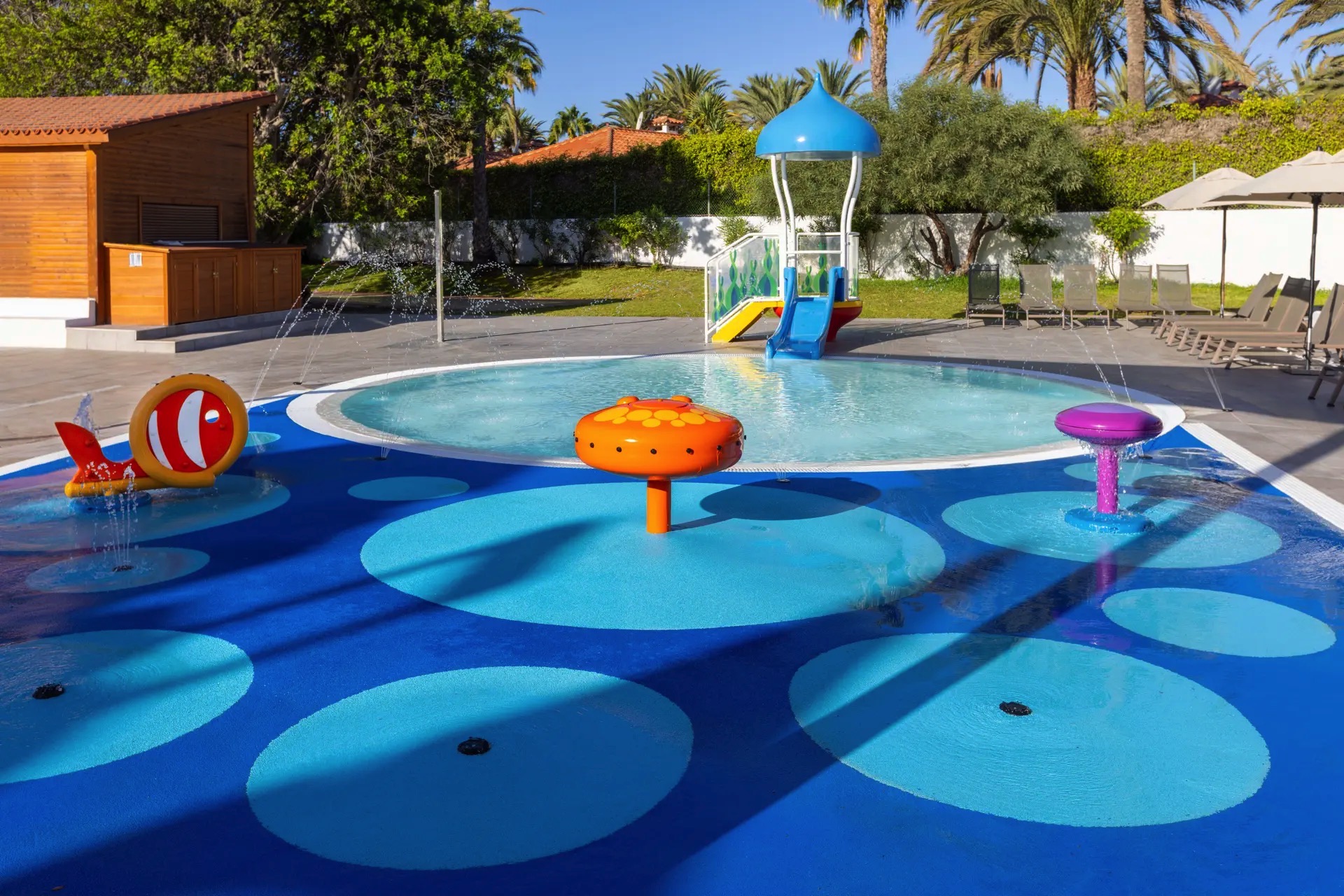 aboritos-kinderpool abora catarina by lopesan hotels