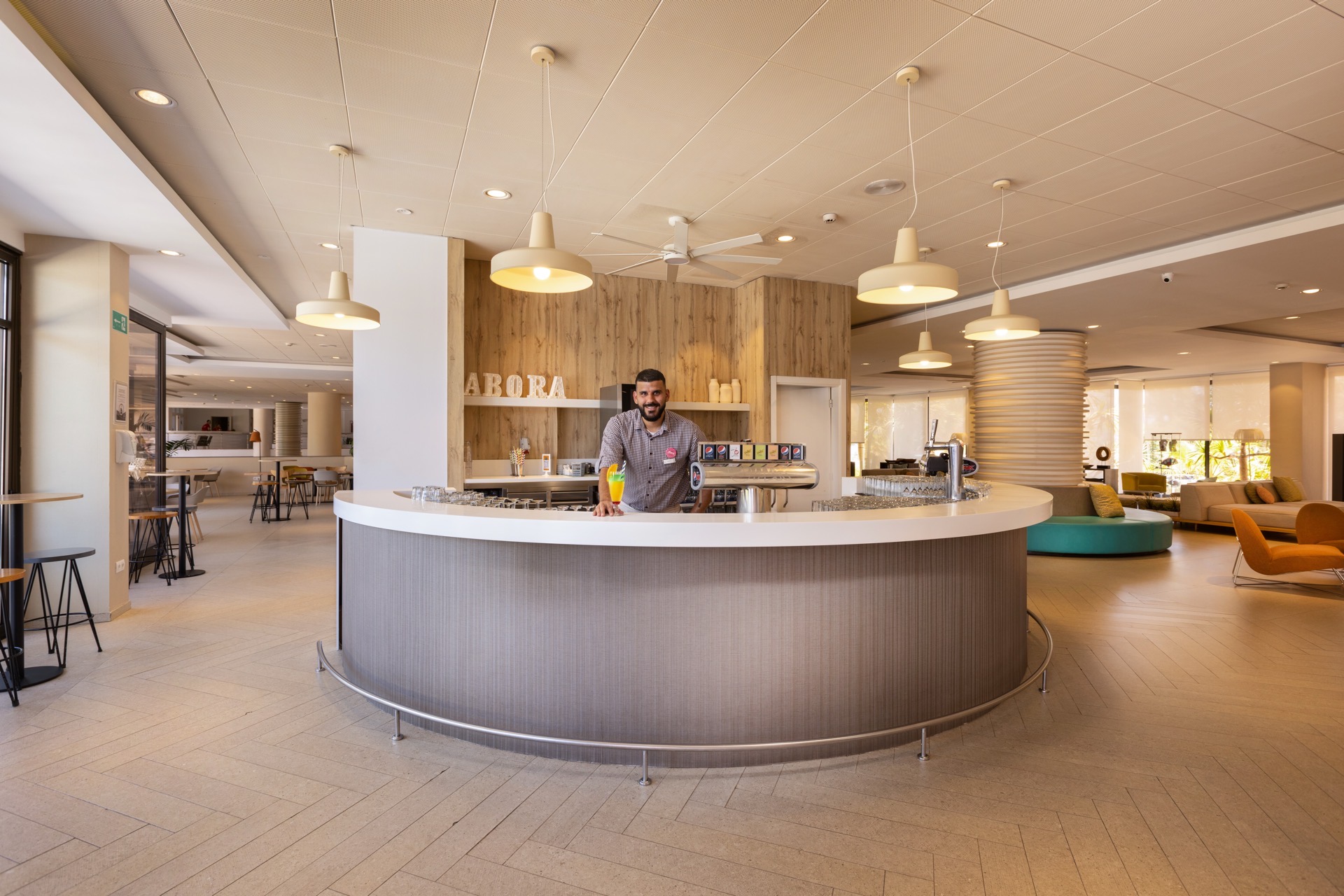 hall bar abora continental by lopesan hotels