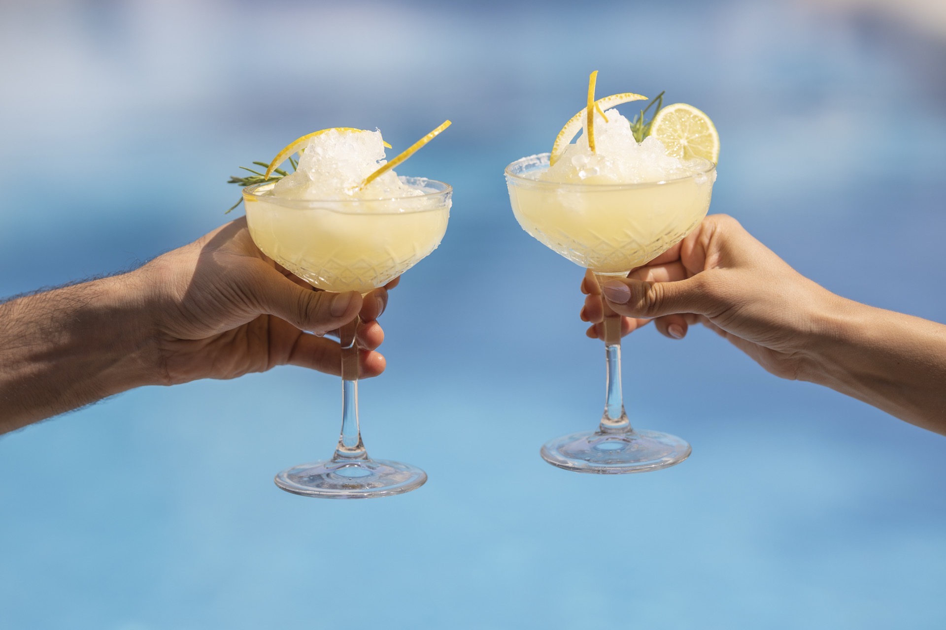 Coralium-beach-bar-piscina-coral