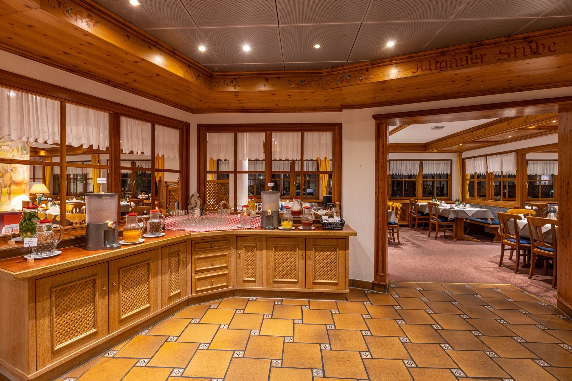 gastronomía ifa alpenrose hotel