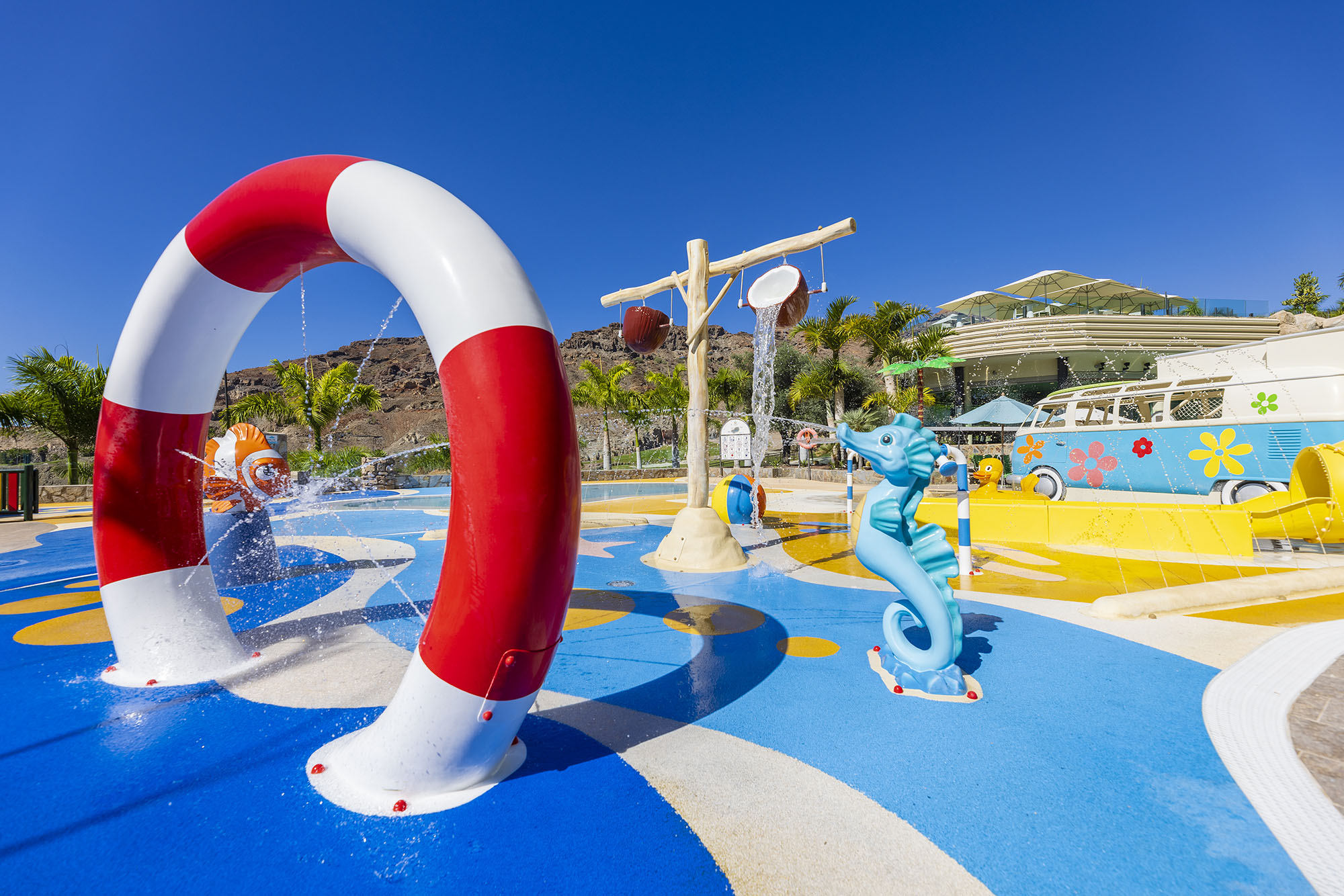 Kids water activities hotel