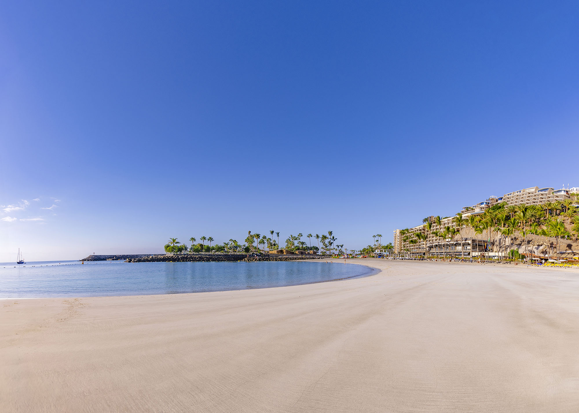 playa apartamentos Mogán Gran Canaria
