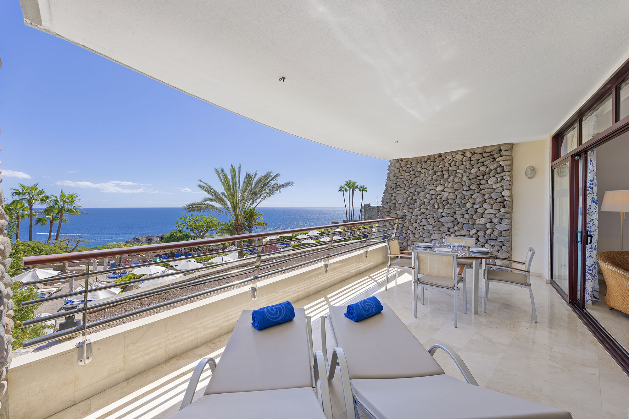 Apartamentos primera linea de playa Mogán Anfi del Mar Resorts