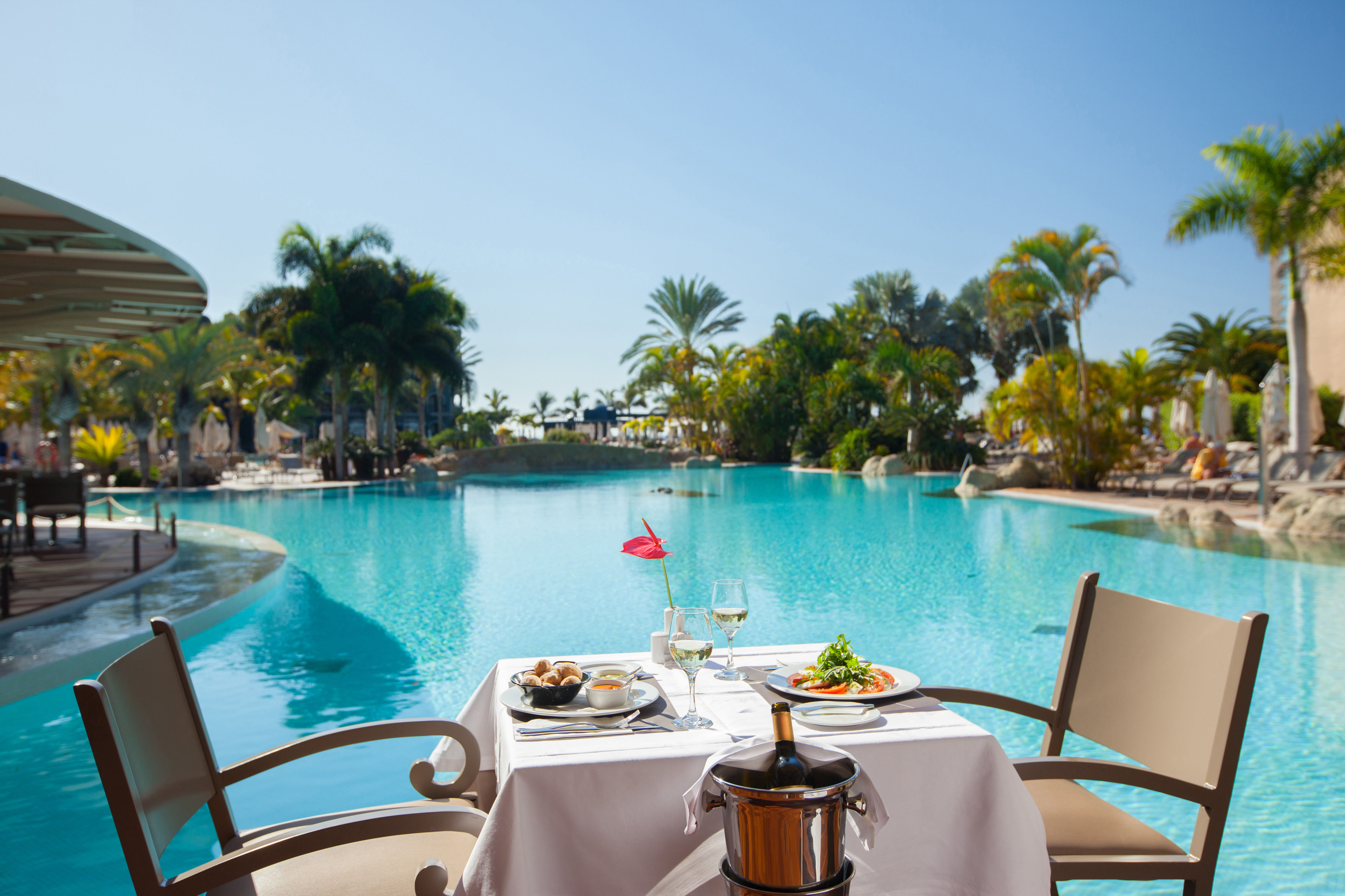 gastronomy photos hotel lopesan villa del conde