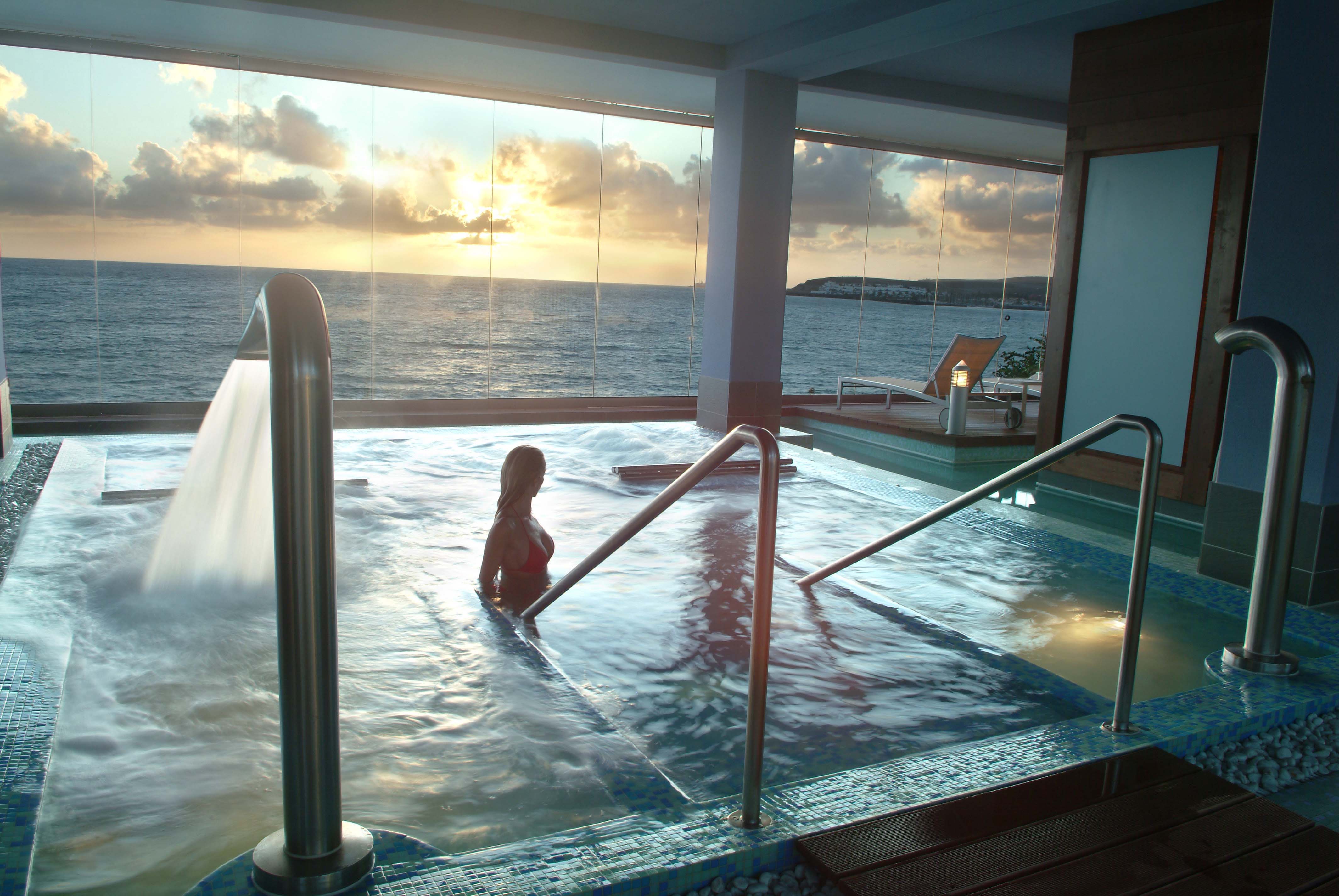 photos hotel lopesan villa del conde hydromassage area