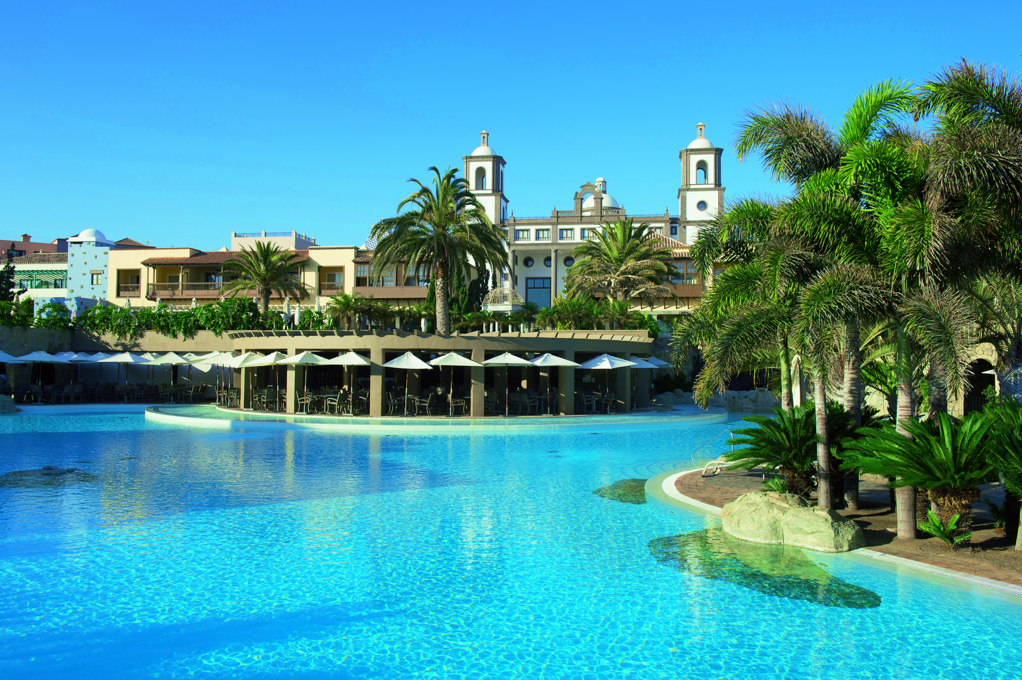 bilder und fotos außen poolbereich lopesan villa del conde resort & thalasso