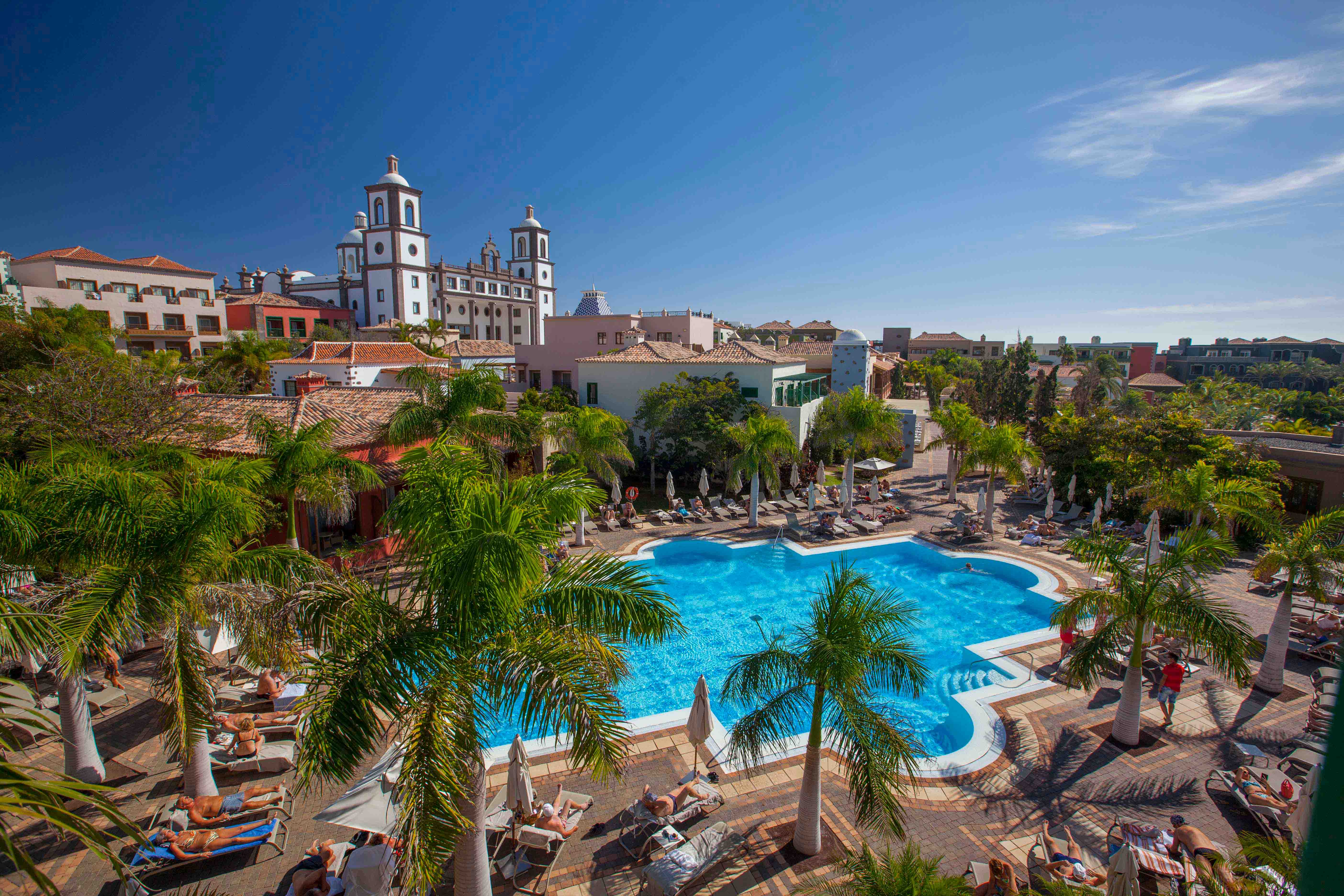 TRANQUILA POOL (1)