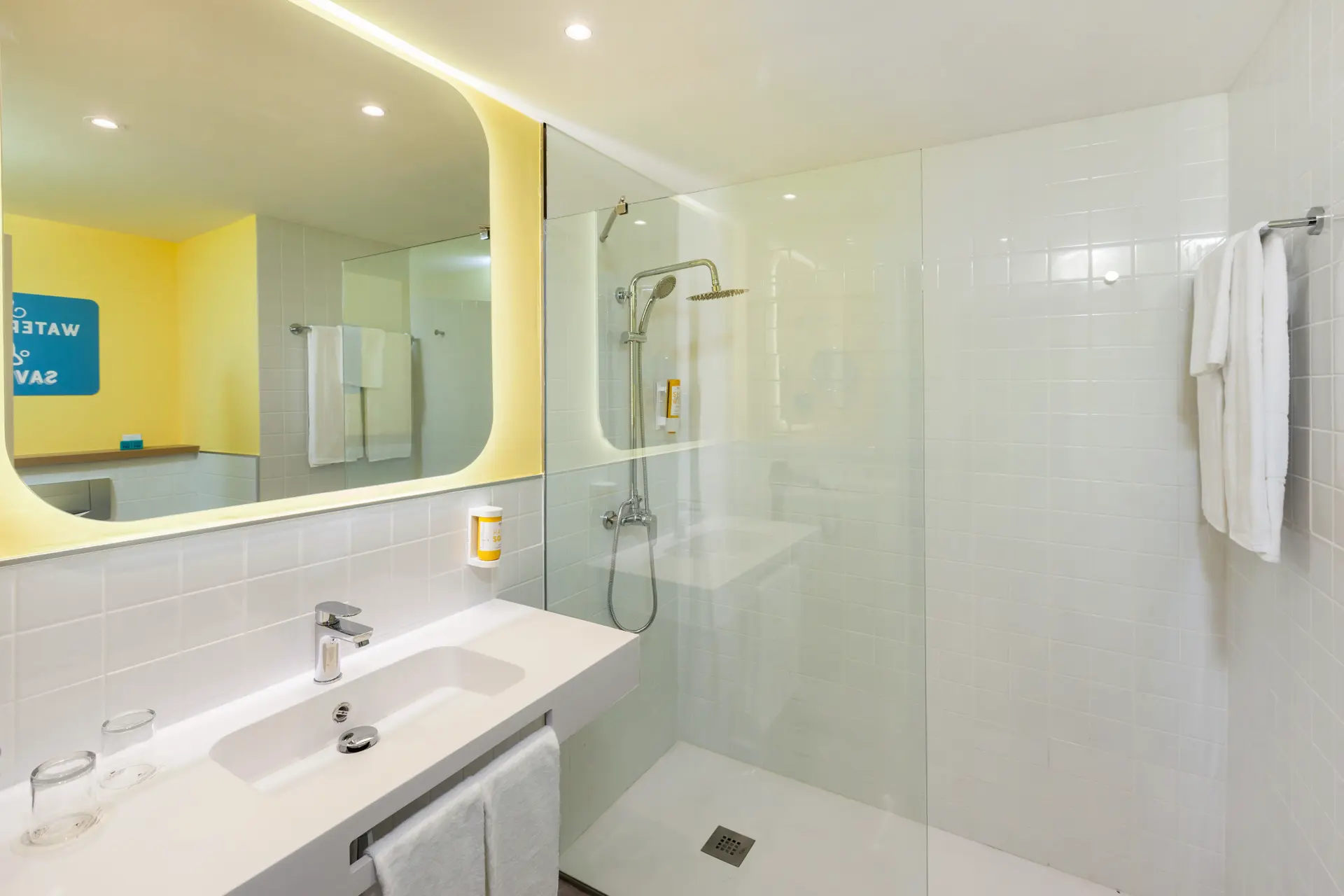 photos bathroom rooms abora interclub atlantic double standard