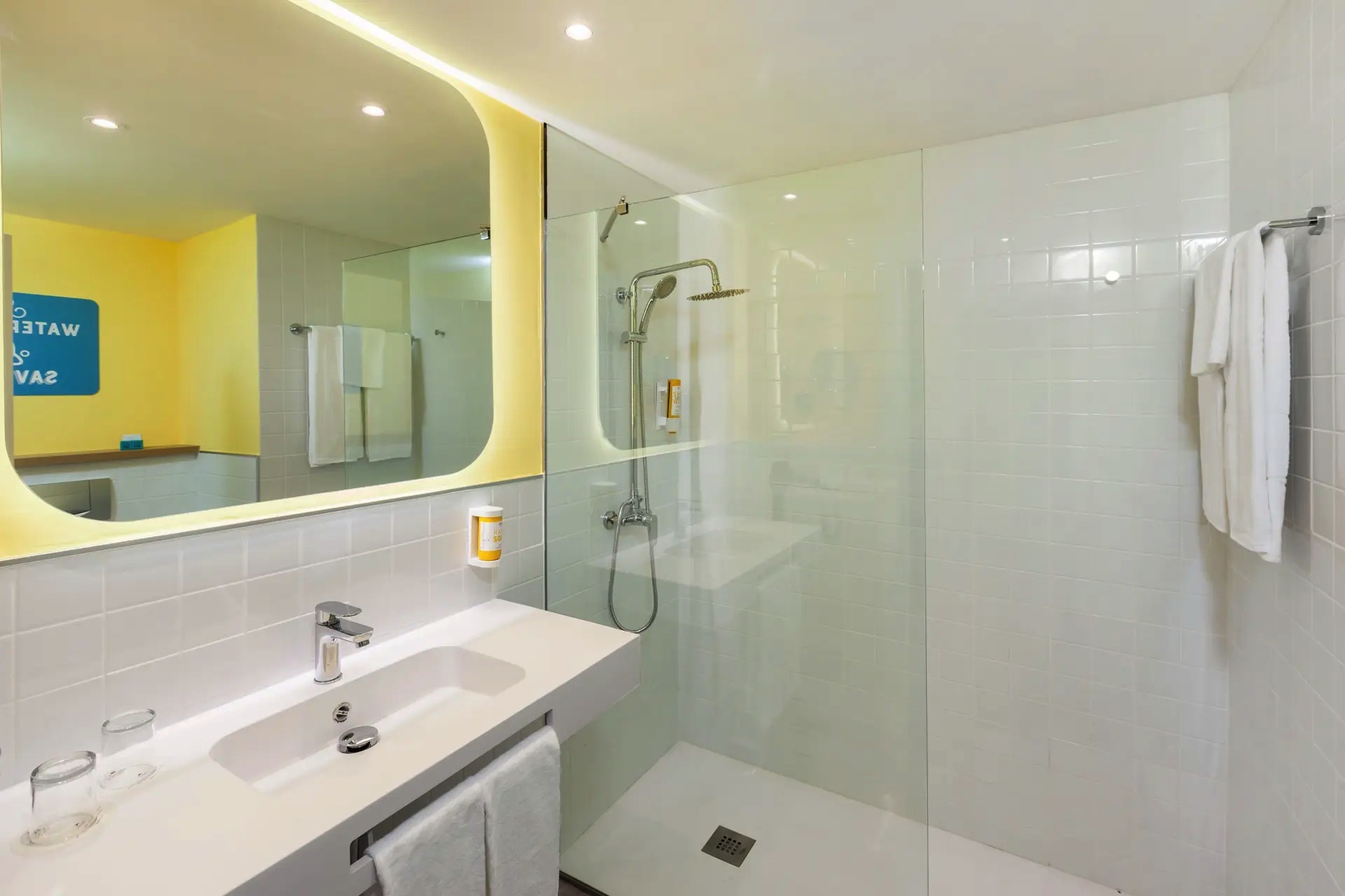 photos bathroom rooms abora interclub atlantic double standard