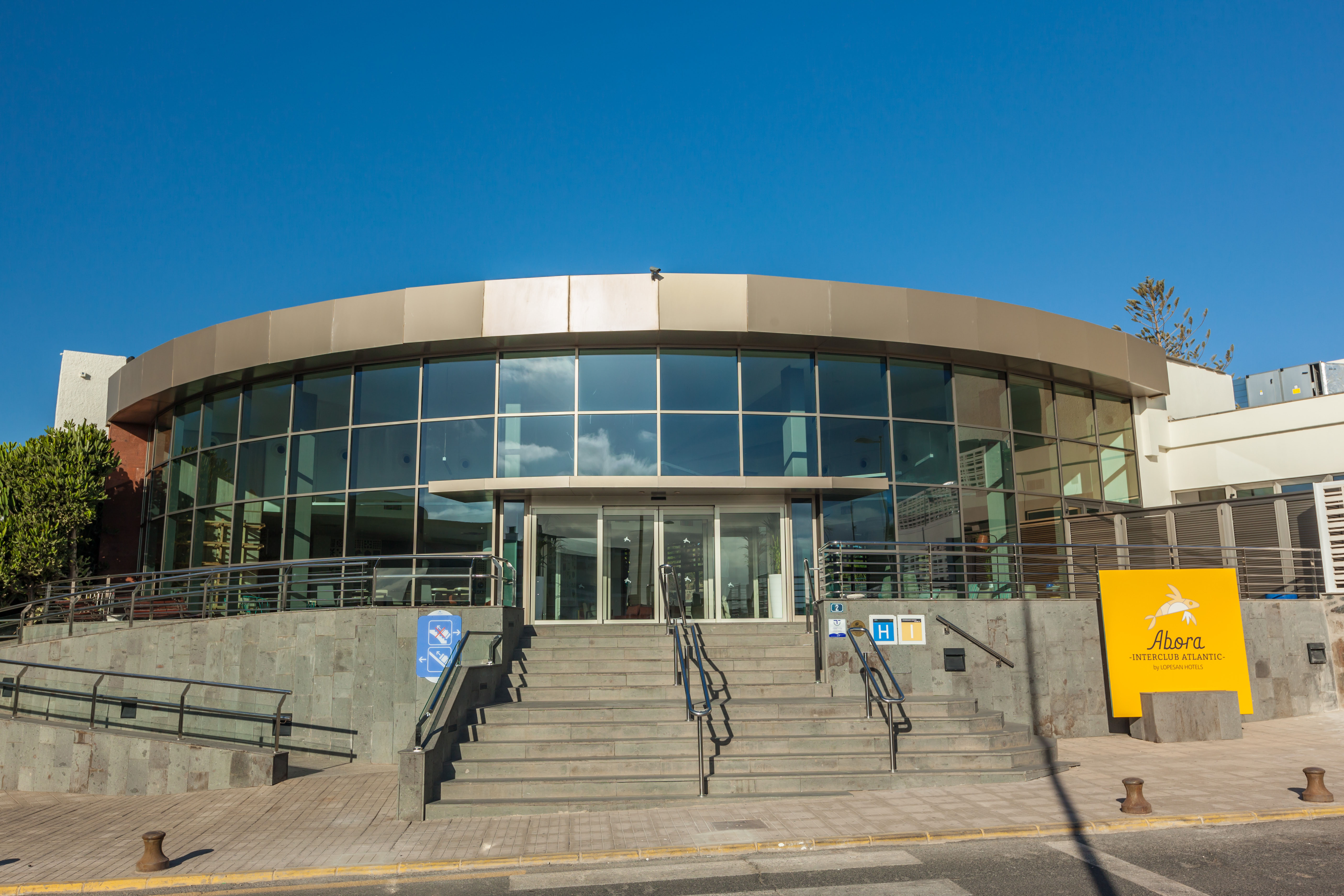 images and photos lobby abora interclub atlantic by lopesan hotels