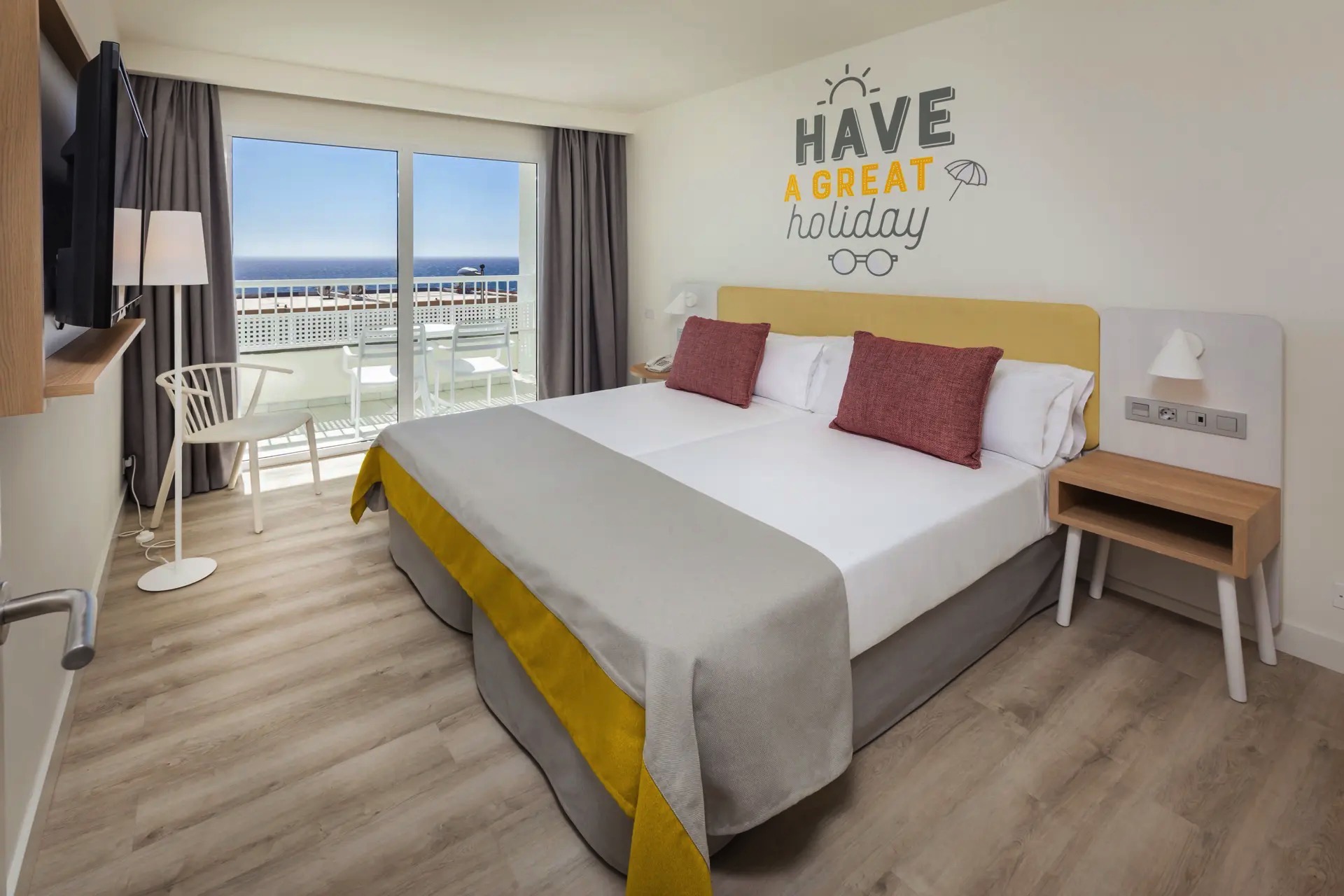 fotos habitaciones abora interclub atlantic suit vista