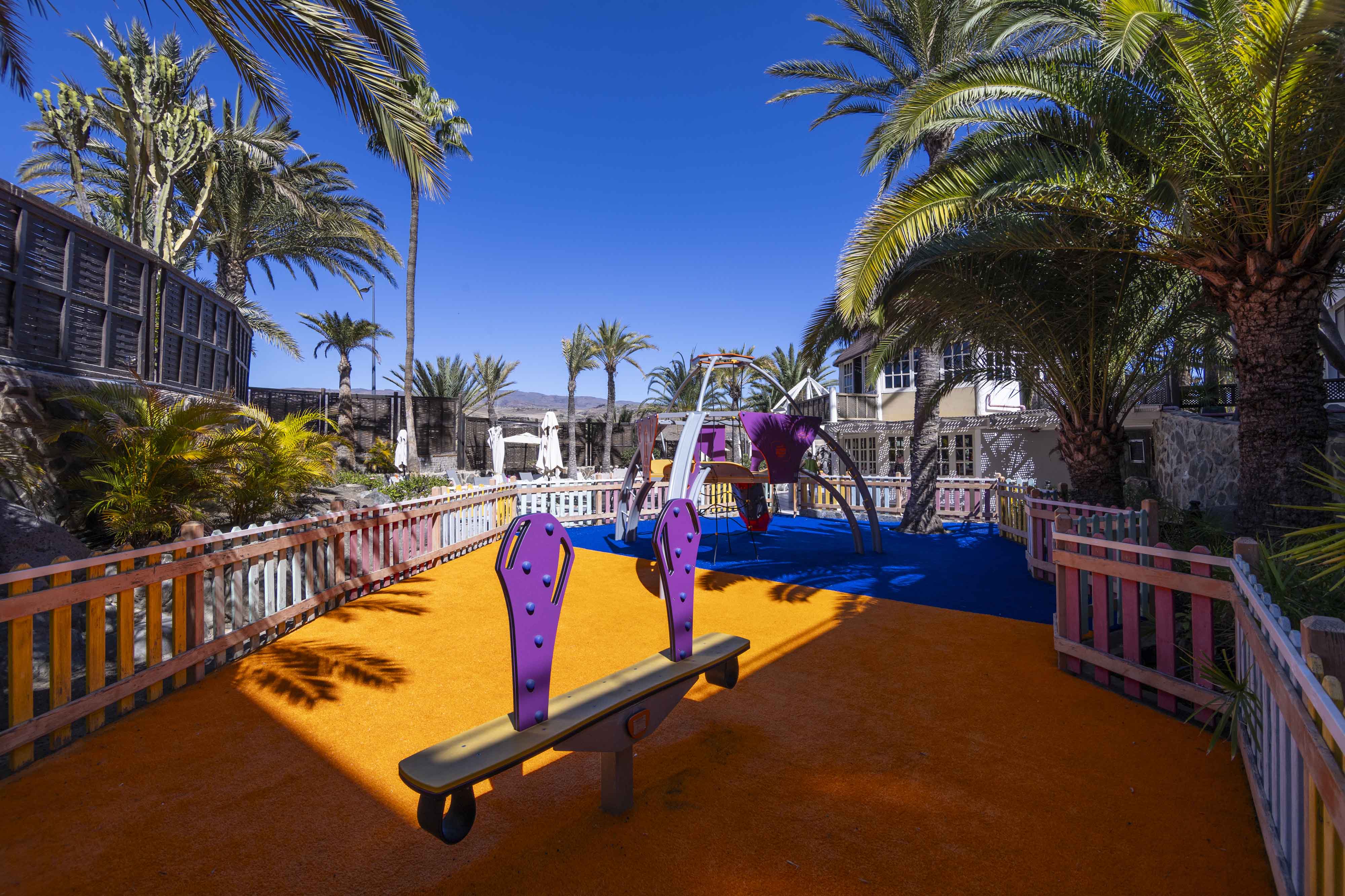 activities hotel abora continental by lopesan gran canaria