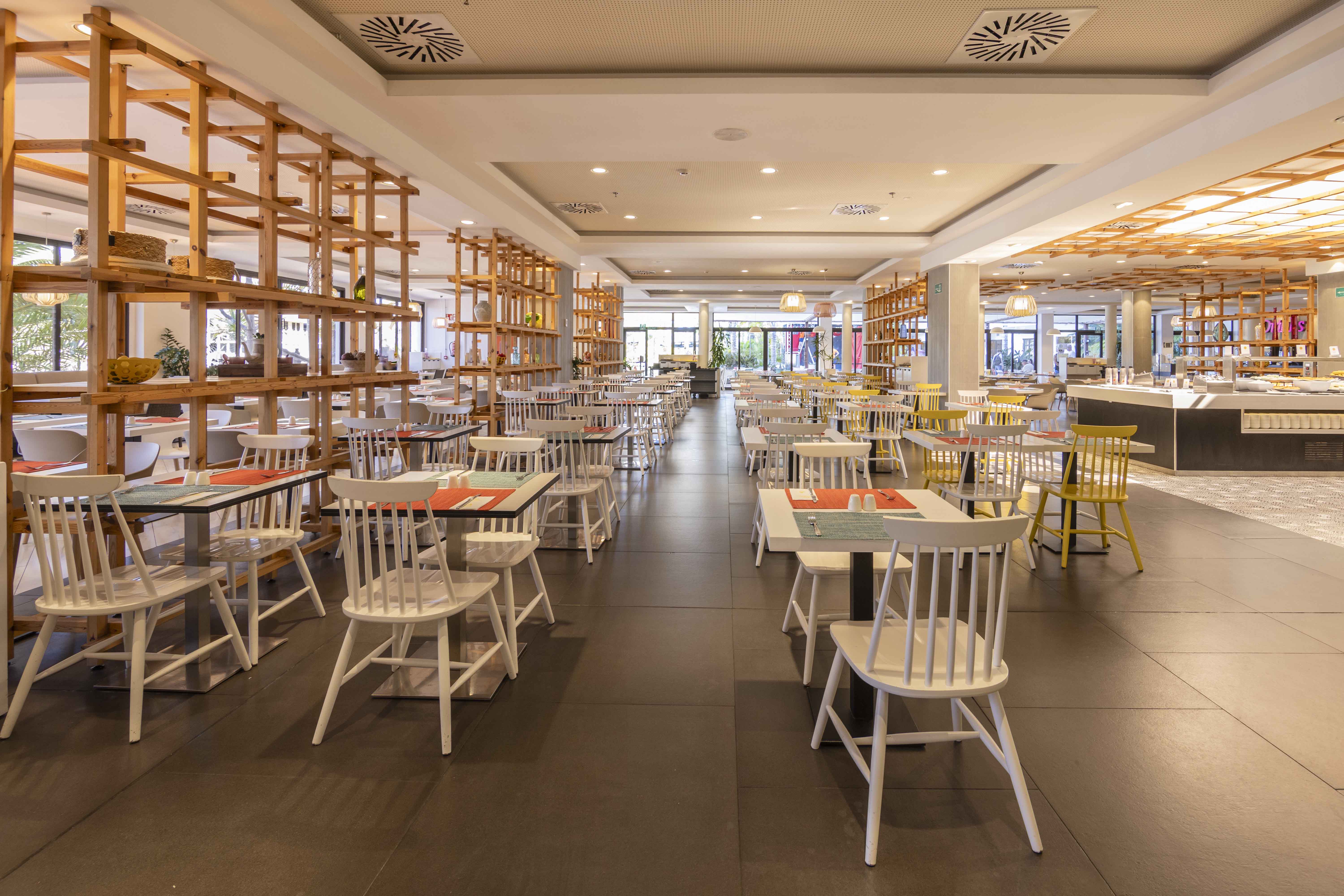 gastronomy abora continental by lopesan hotel