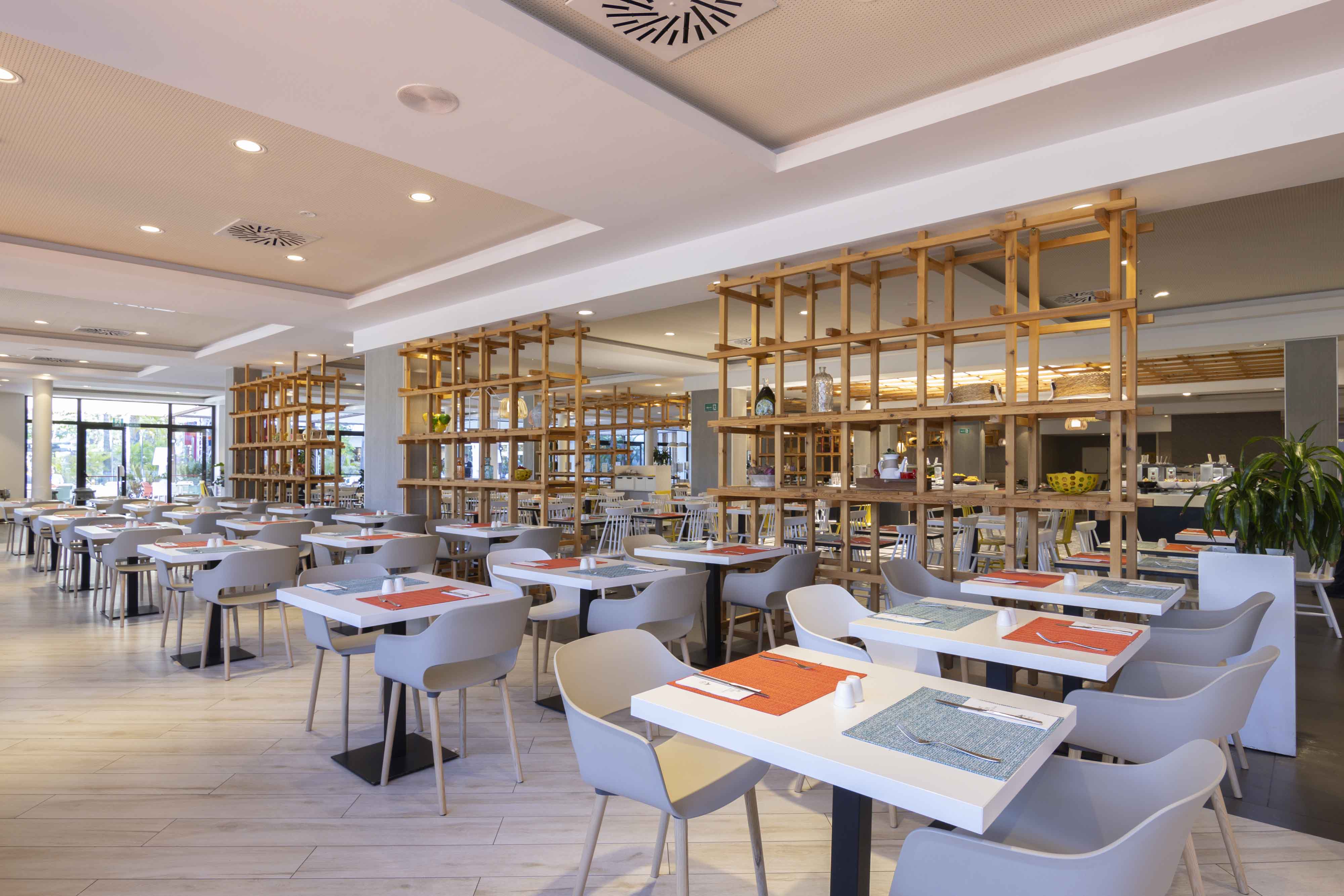 buffet hotel abora continental by lopesan gran canaria
