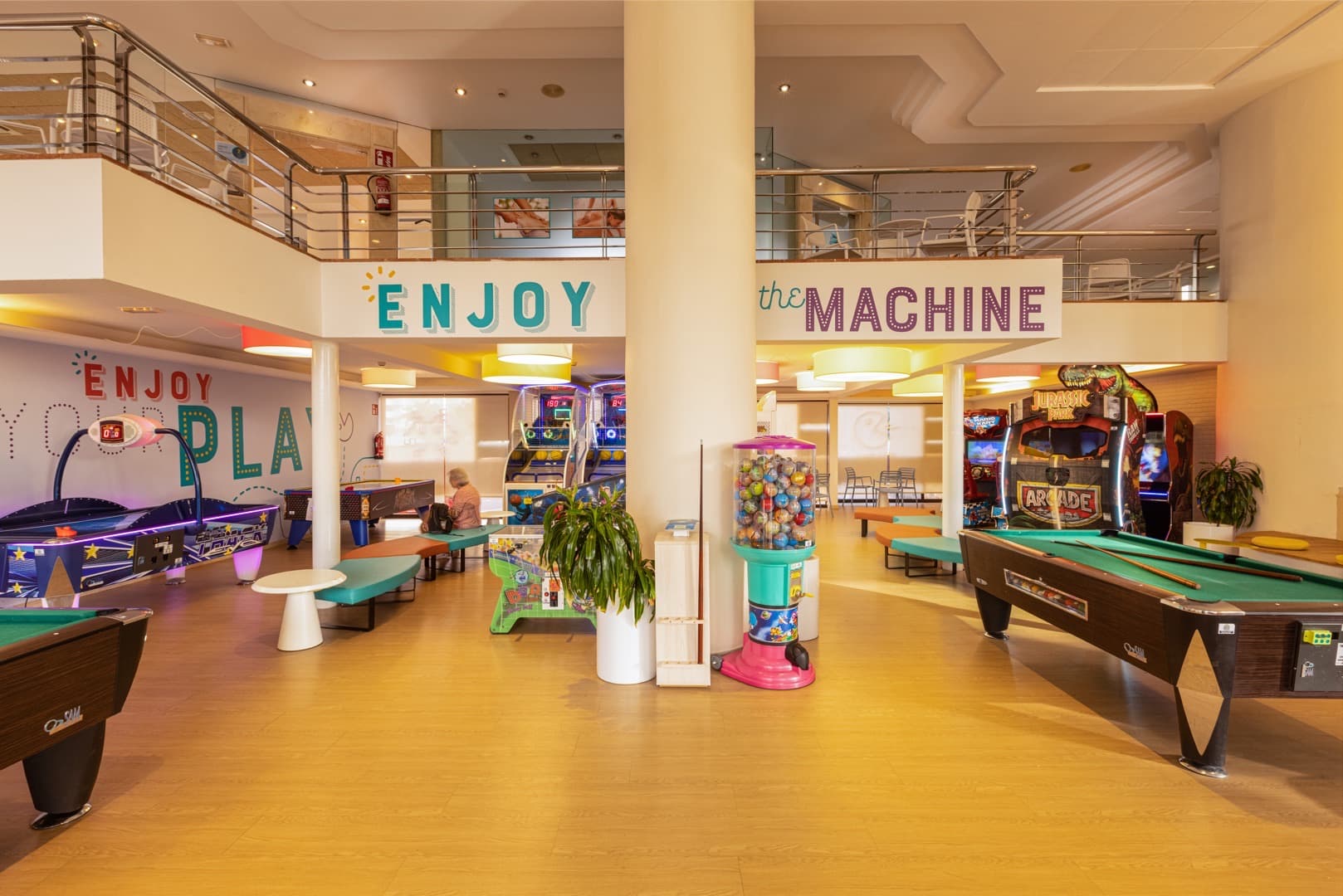 images and photos abora continental by lopesan hotels video games area