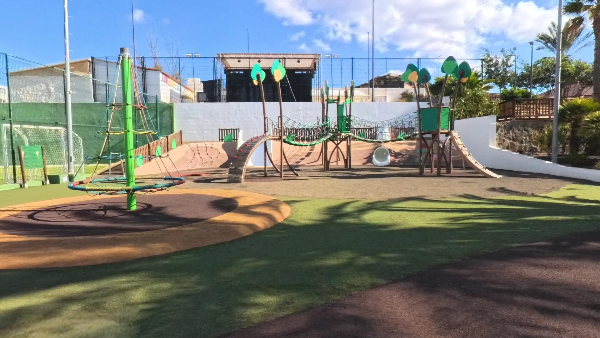 Portada_Abora_interclub_Parque_Infantil_2_id2194_16x9 360