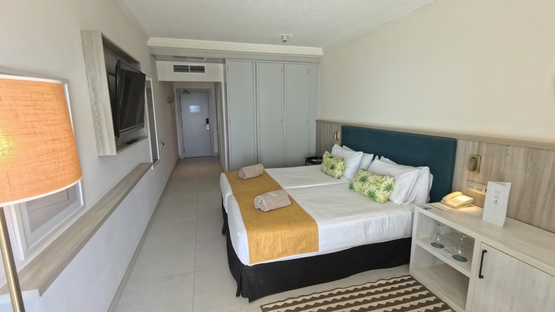 Portada_Corallium_dunamar_Habitacion_2_2_id2273_16x9 360