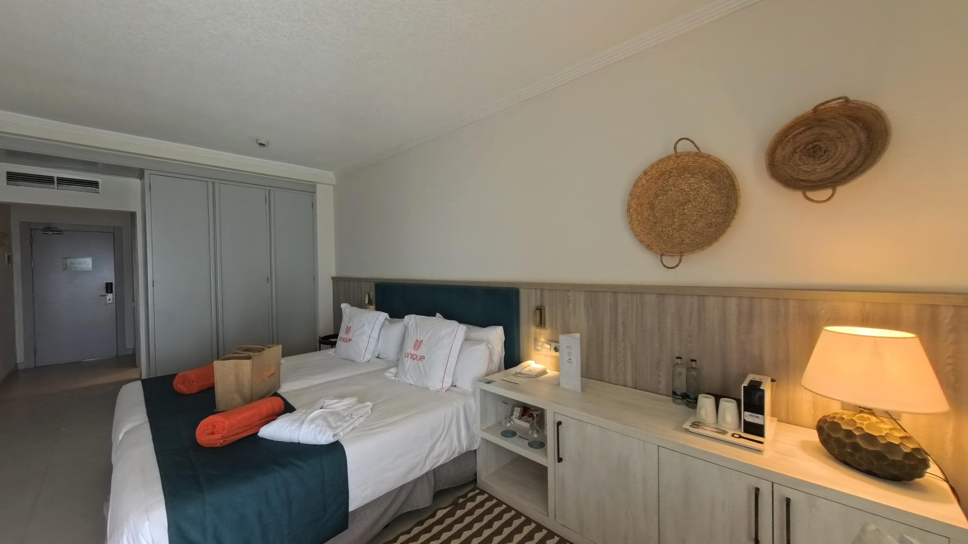 Portada_Corallium_dunamar_Habitacion_3_2_id2279_16x9 360