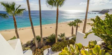 	Blick auf den Strand von Jandia vom Doppel Deluxe Bungalow der IFA Villas Altamarena aus.	