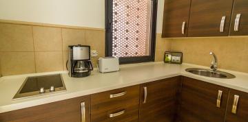 	Kitchen in the Superior bungalow at IFA Villas Altamarena	