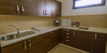 	Kitchen in the Superior bungalow 3 at IFA Villas Altamarena	