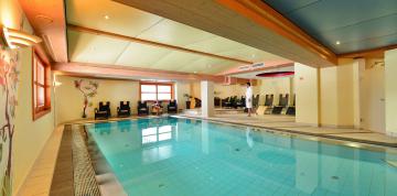 	Piscina wellness del hotel IFA Alpenhof Wildental	