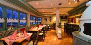 	Speiseraum Bar Sáchterl IFA Alpenrose Hotel 	