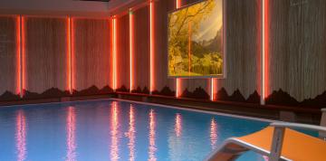 	Indoor pool in the wellness centre at the IFA Alpenrose Hotel	