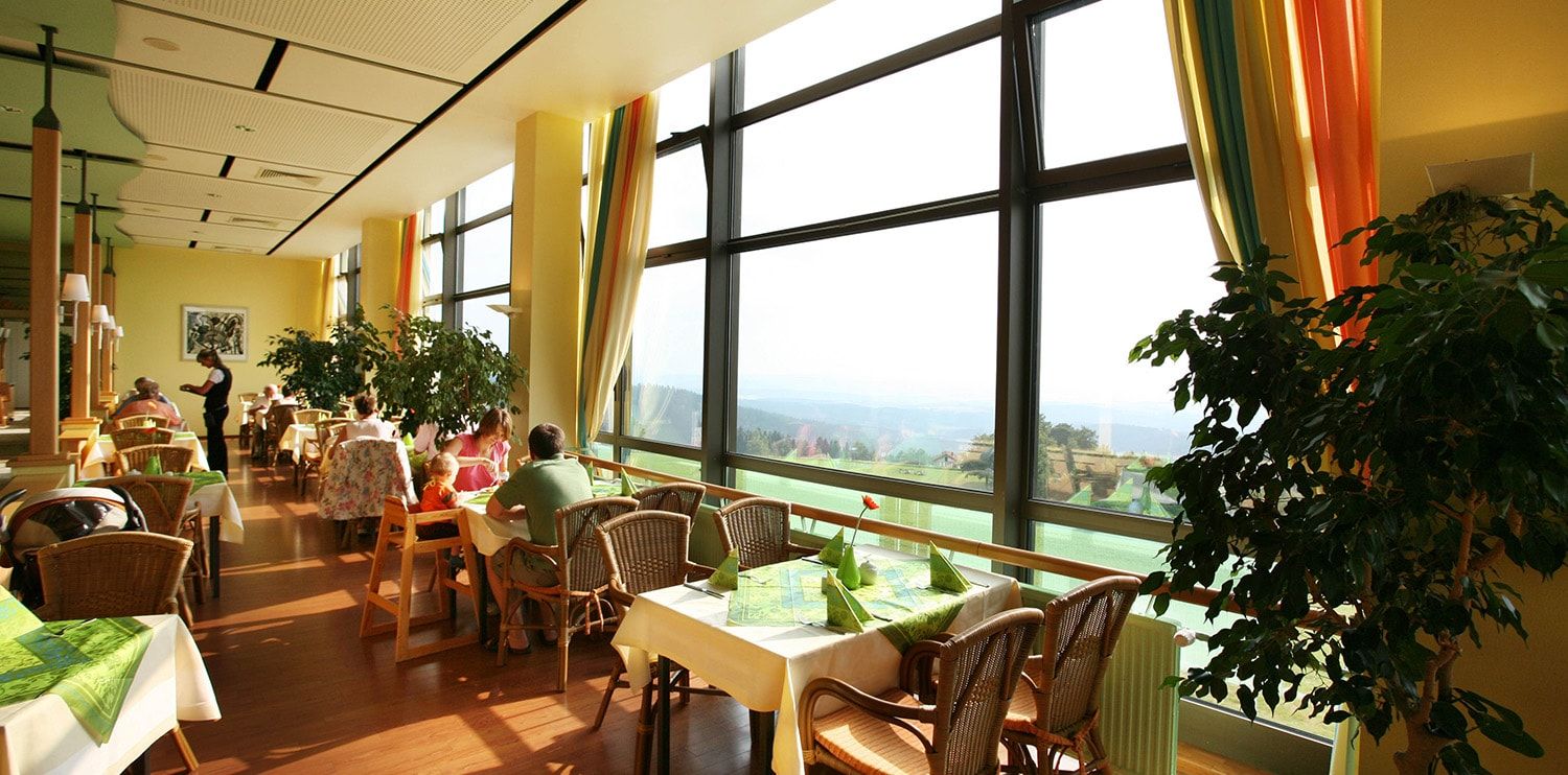 	Interior of the Bellavista panoramic restaurant at IFA Schöneck Hotel & Ferienpark	