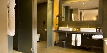 	Interior of the bathroom of the Lopesan Baobab Resort Senior Suites 	