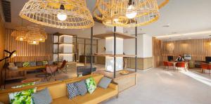 Innenansicht der Lobby des Corallium Dunamar Hotels by Lopesan