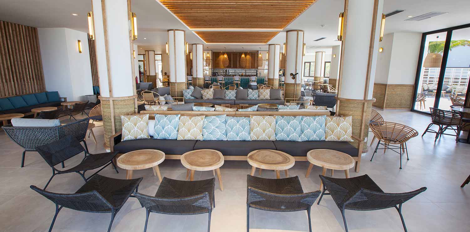 lobby bar des Corallium Dunamar by Lopesan Hotels