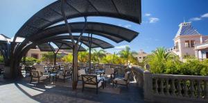 Tizziri terrasse exterior im Lopesan Villa del Conde