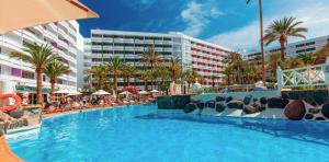 piscina-island-abora-buenaventura-by-lopesan-hotels-playa-del-ingles