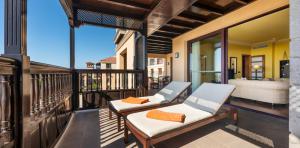 terraza-habitacion-prince-suite-lopesan-costa-meloneras-resort-spa-gran-canaria