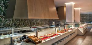 food-buffet-atlantico-costa-bavaro-punta-cana