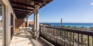 master-suite-view-zimmer-terrasse-lopesan-costa-meloneras-resort-spa-gran-canaria