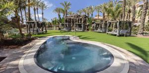 jacuzzi-isla-lopesan-costa-meloneras-resort-spa-gran-canaria