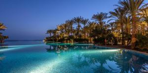 vista-mar-infinity-pool-lago-lopesan-costa-meloneras-resort-spa-gran-canaria
