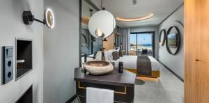 double-superior-room-hotel-faro-a-lopesan-collection-hotel-gran-canaria